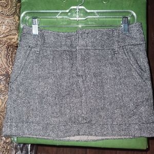 American Eagle Gray Wool Mini Skirt With Pockets And Shimmery Gold Detail